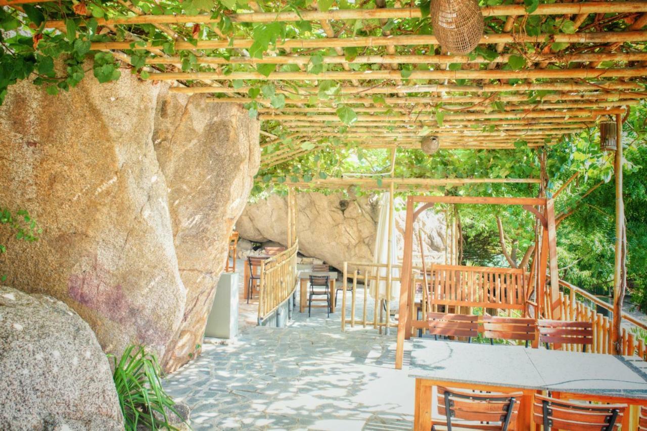 Escalade Experience Cam Ranh Exterior foto